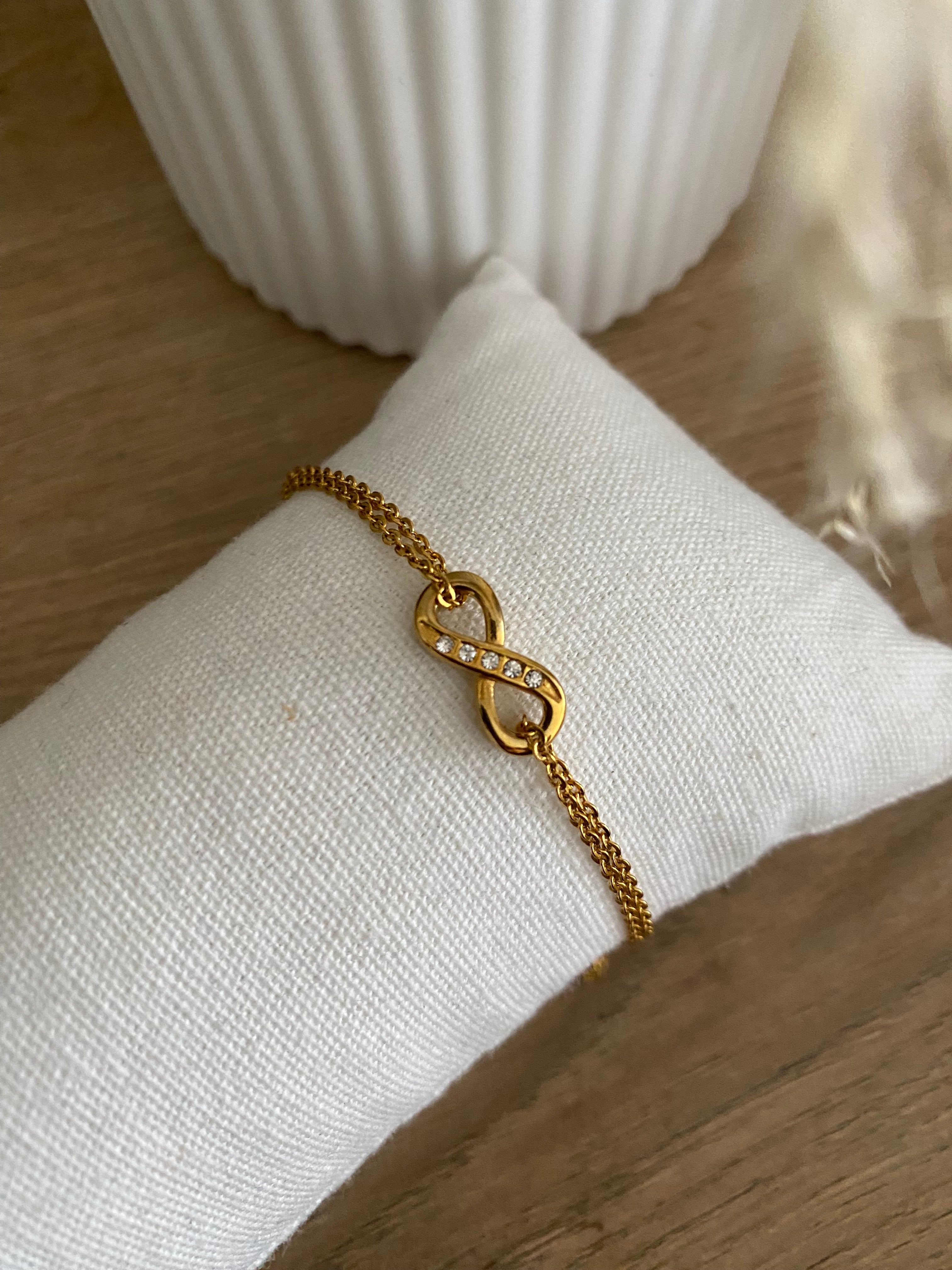 Bracelet infinity